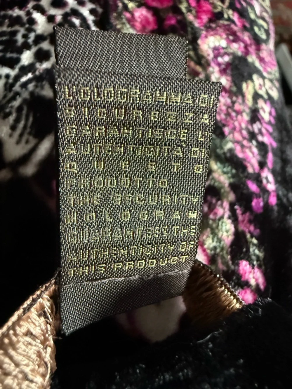 Exquisite Vintage Roberto Cavalli Velvet Scarf- Holographic Authenticated - Picture 9 of 10